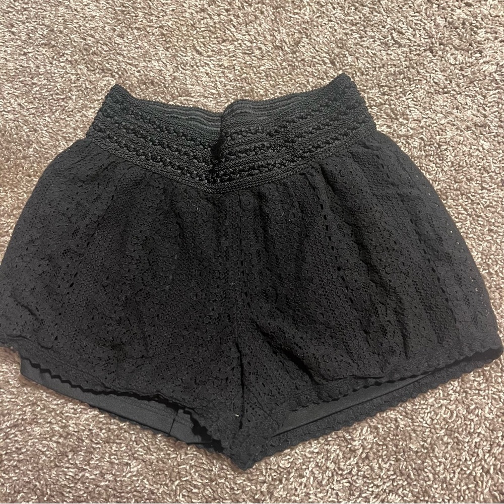 Maurices black lace shorts S